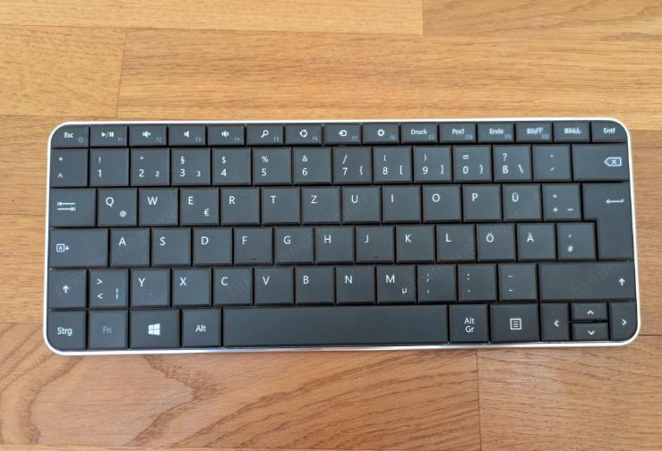 Verkaufe Microsoft Wedge Mobile Keyboard