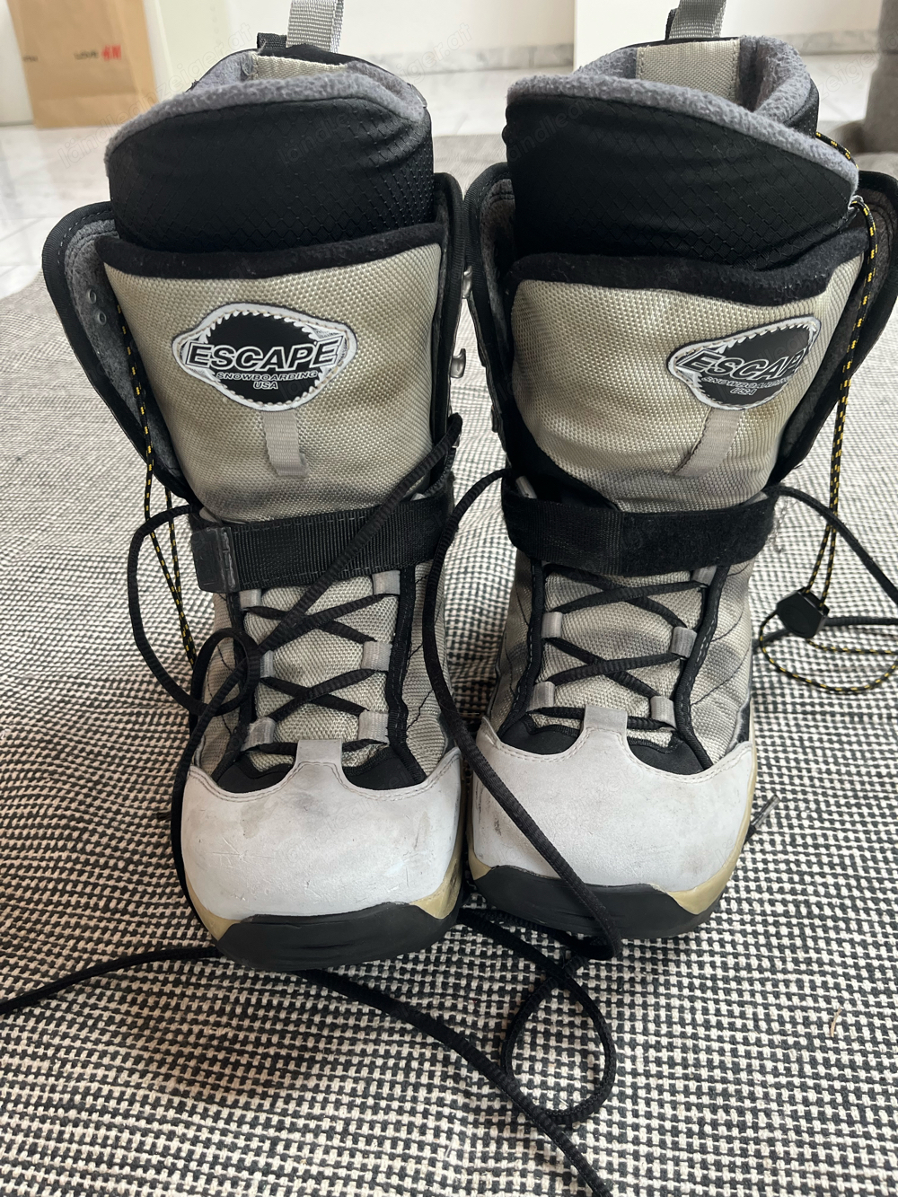 snowboard boots 