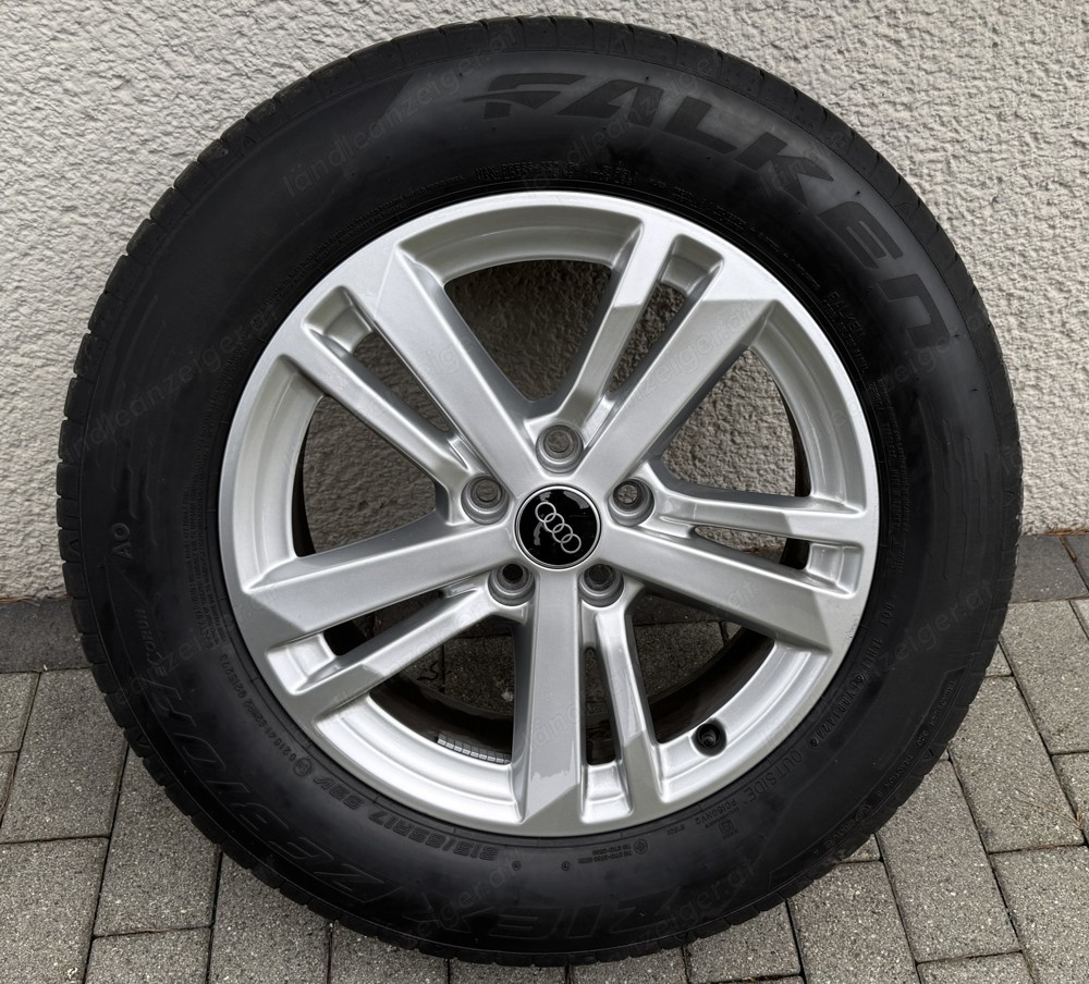 Orig Audi Alufelgen 17" mit Sommerreifen 150Km drauf