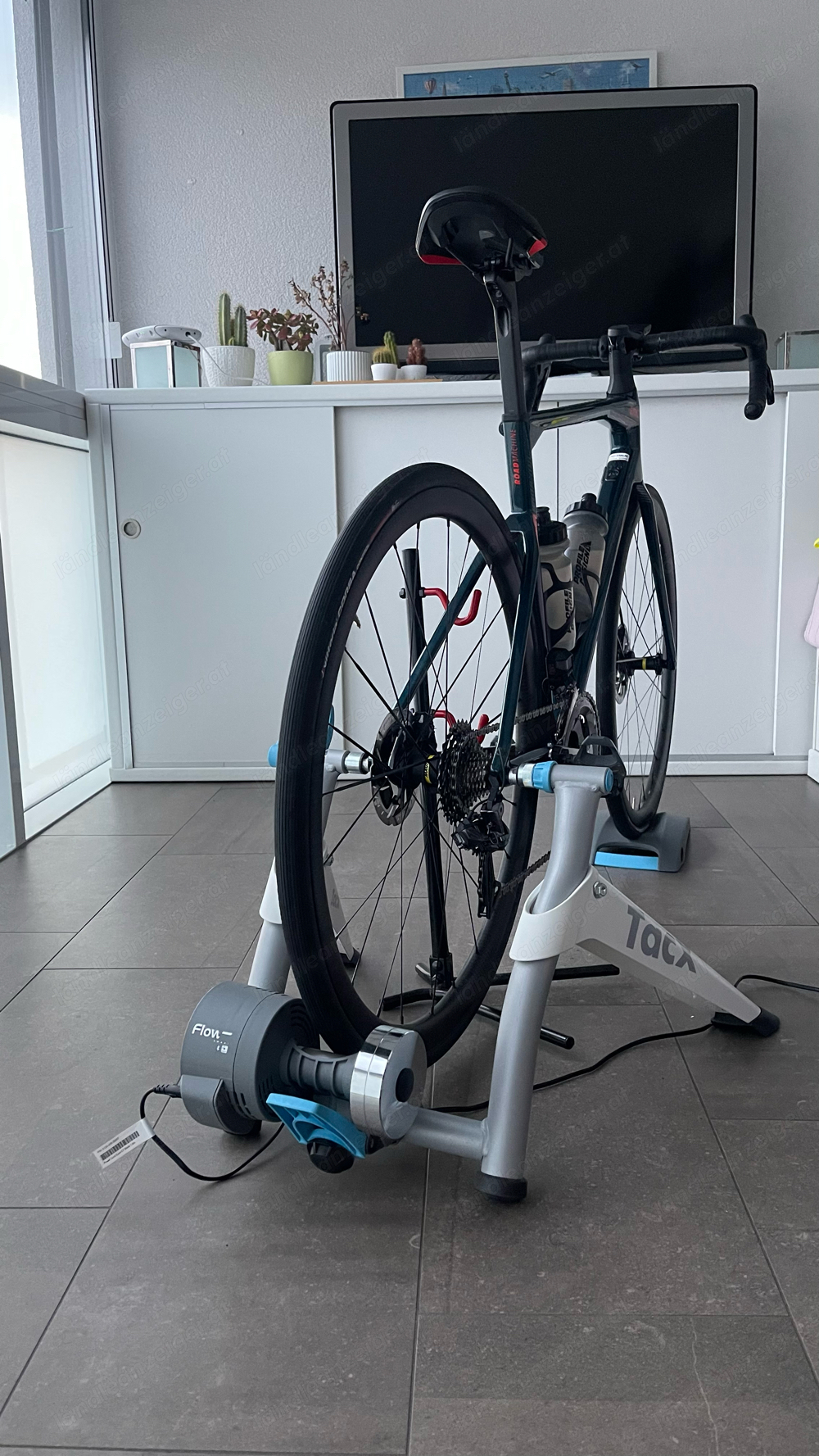 Tacx Flow Smart Hometrainer