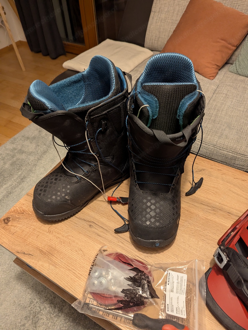 Burton Snowboard Boots mit Bindungen