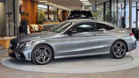 Mercedes-Benz C 220