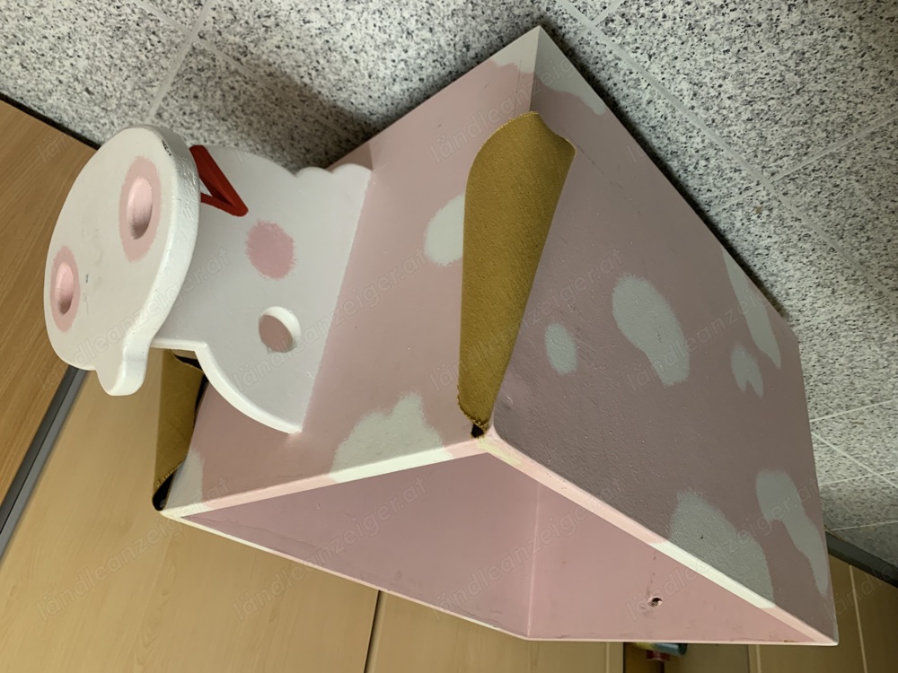 Spielkiste im Schweinchen Design