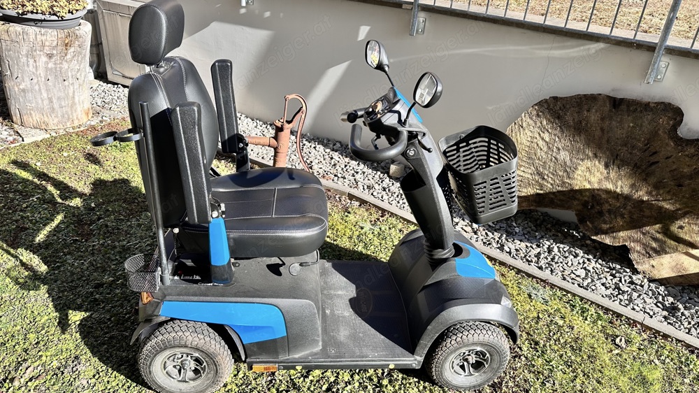 Invacare COMET Alpin+ E-Mobil, 4-Rad, Seniorenfahrzeug, NEUWERTIG