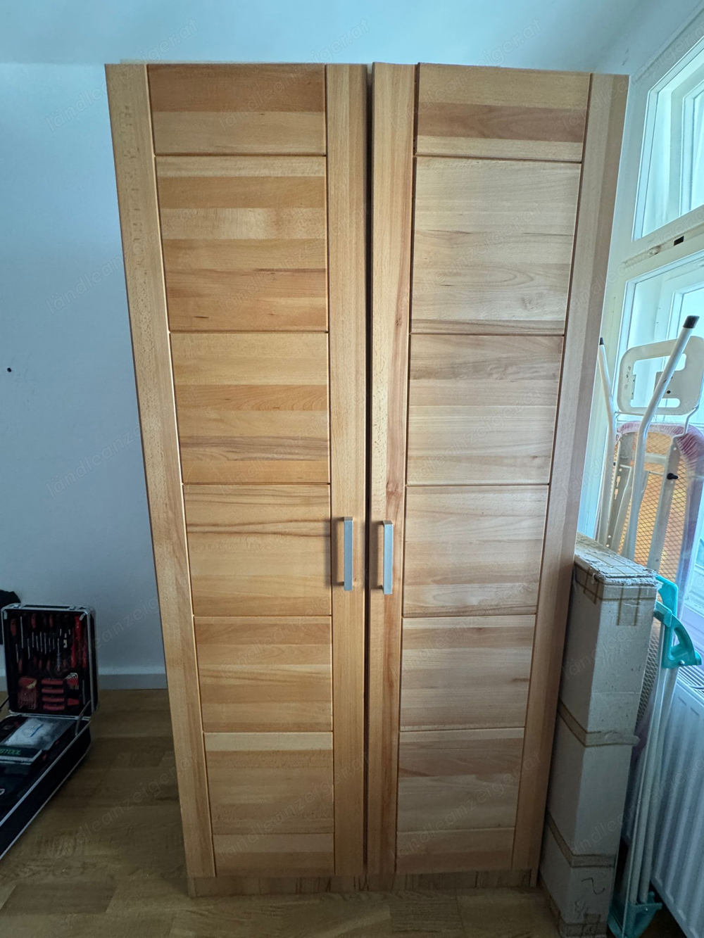 Schrank