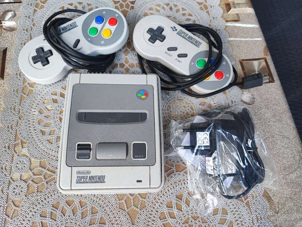 Super Nintendo Classic Mini - Perfektes Geschenk für Kinder und Erwachsene!