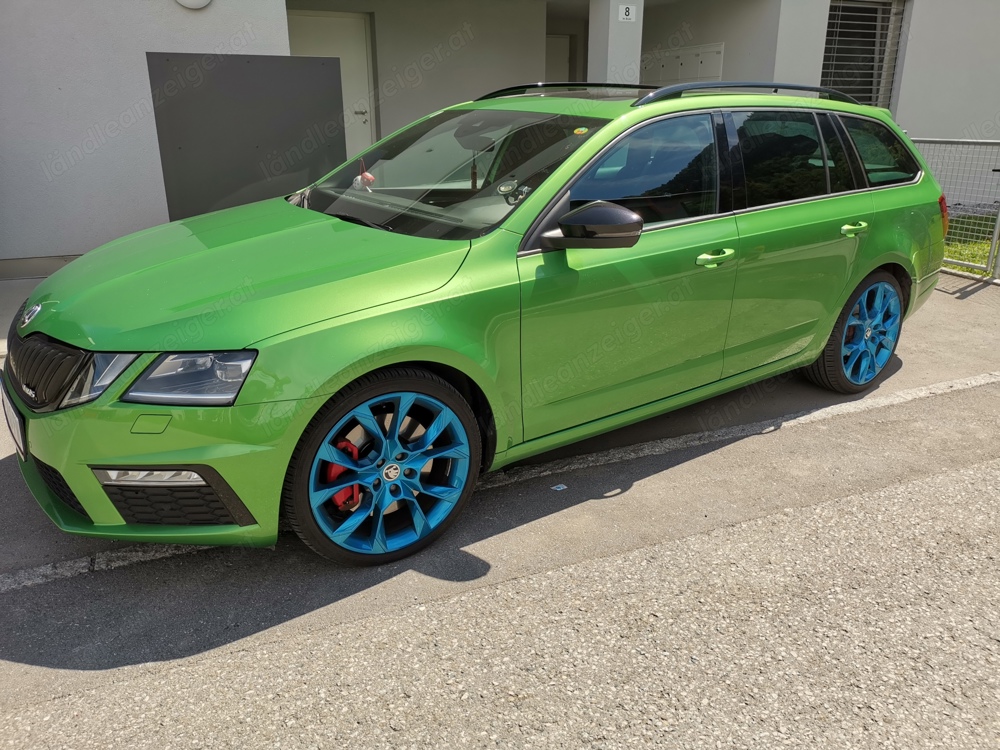 Skoda Octavia Combi 2.0 TSI RS 