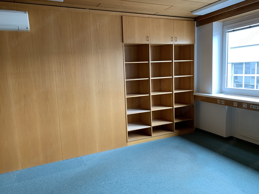 Mäder - Bürofläche im EG mit ca. 19 m 