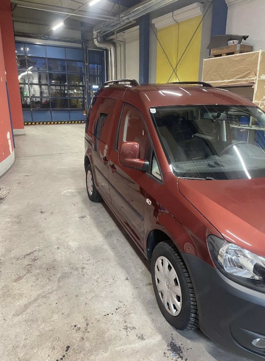 VW Caddy, frisches Pickerl im tollen Zustand !