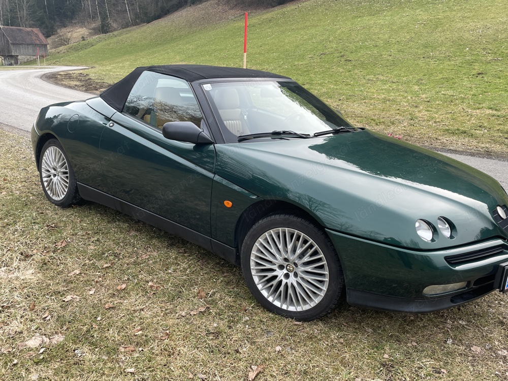 Alfa Romeo Spider 916 2,0TS Traumzustand Bj 1997