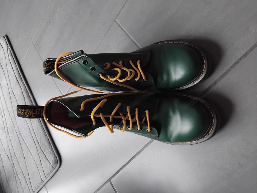 Dr. Martens Stiefel