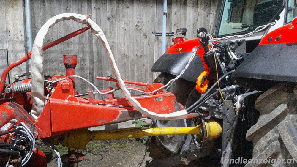 Ladewagen Strautmann, krone pöttinger claas