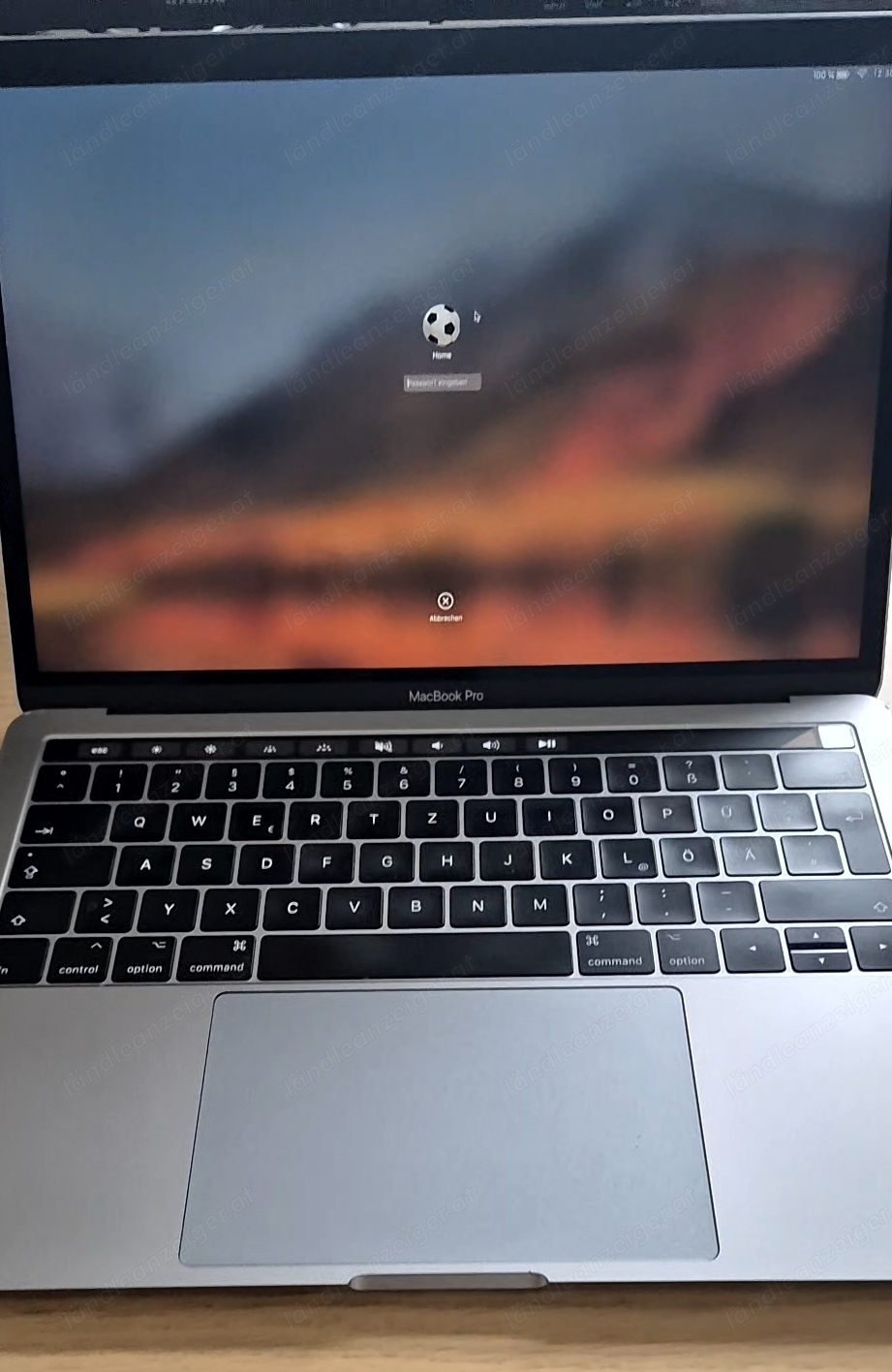 MacBook Pro (13-inch, 2017)