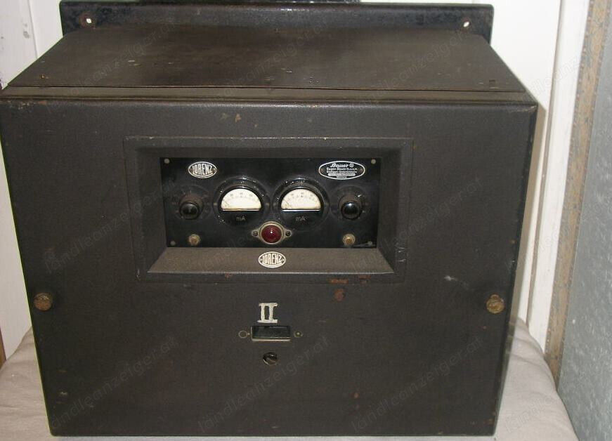 Bauer Lorenz tube amplifier 20 Watt w. 2x RV258 from a Klangfilm cinema system