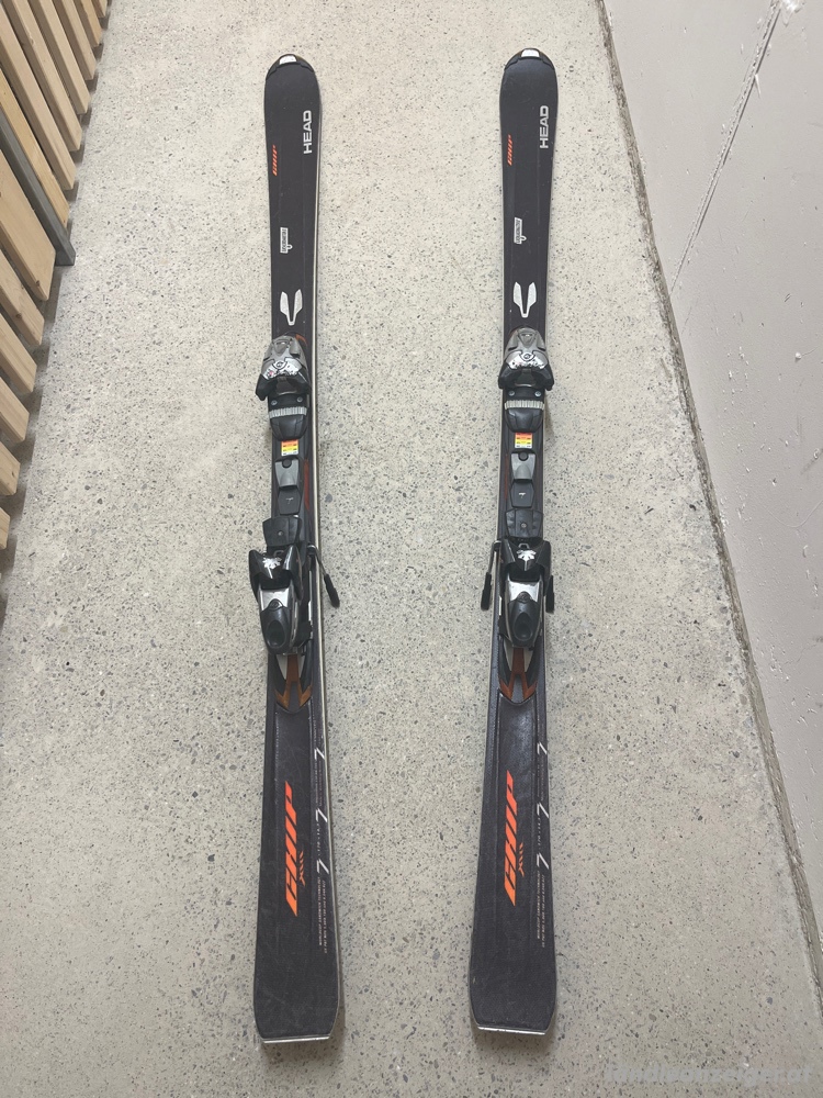 Alte Ski 170cm