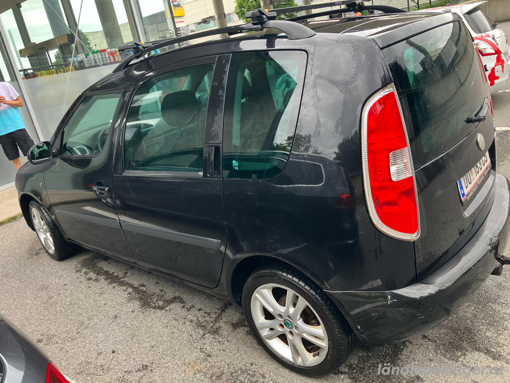 Skoda Roomster  Schwarz  OMTC Frisch Vorgefurt 