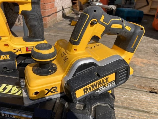DeWalt 18-V-Kombi-Set Bohrmaschine Säge Hobel DeWalt 18-V-Kombi-Set Bohrmaschine Säge Hobel