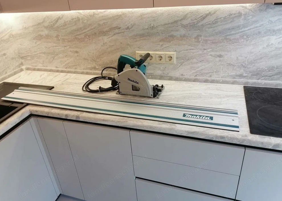 Kreisäge Makita SP6000J + Führungsschiene