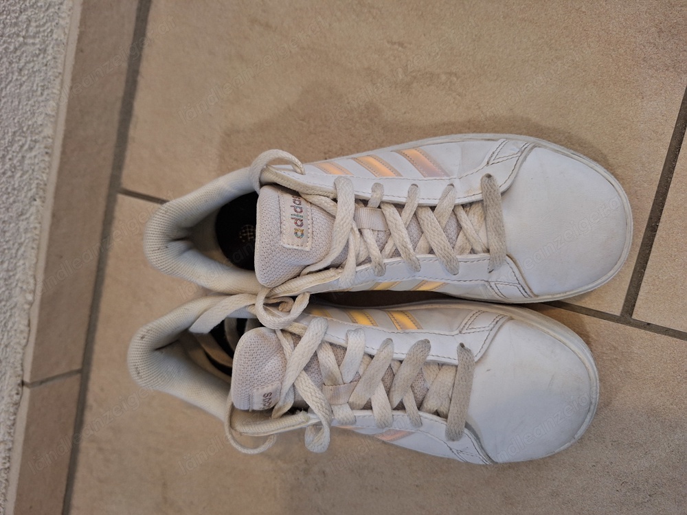 Adidas Sneakers Größe 35