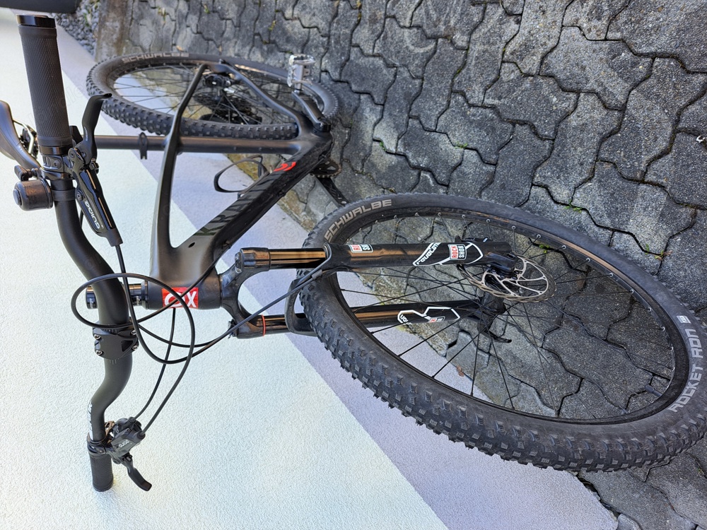 Verkaufe Mountainbike der Firma Kraftstoff 