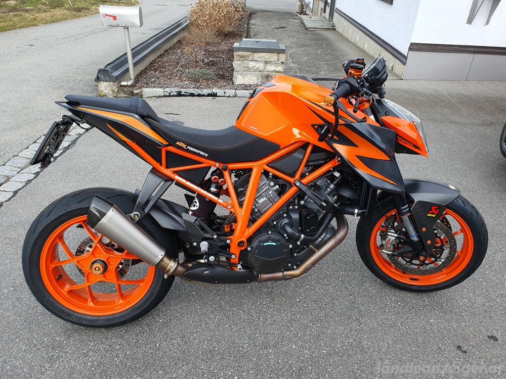 KTM Super Duke 1290 r