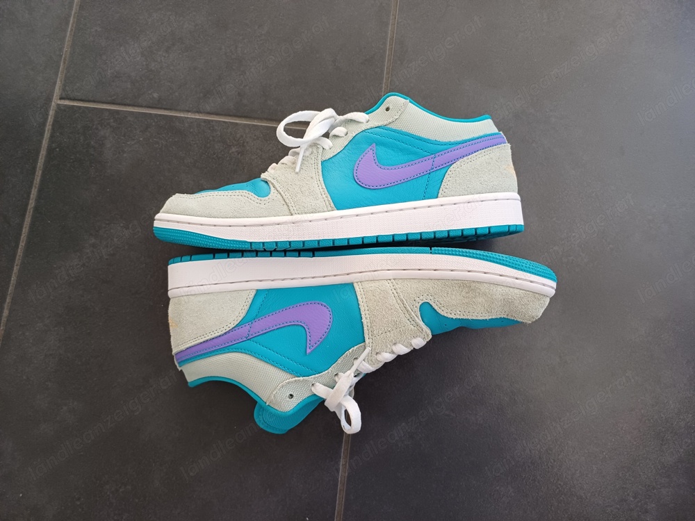 Air Jordan 1 Low Aquatone