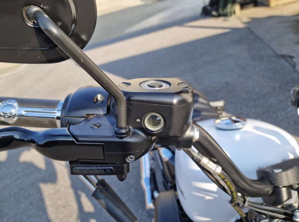 Harley Davidson Sportster XL883R Harley Davidson Sportster XL883R