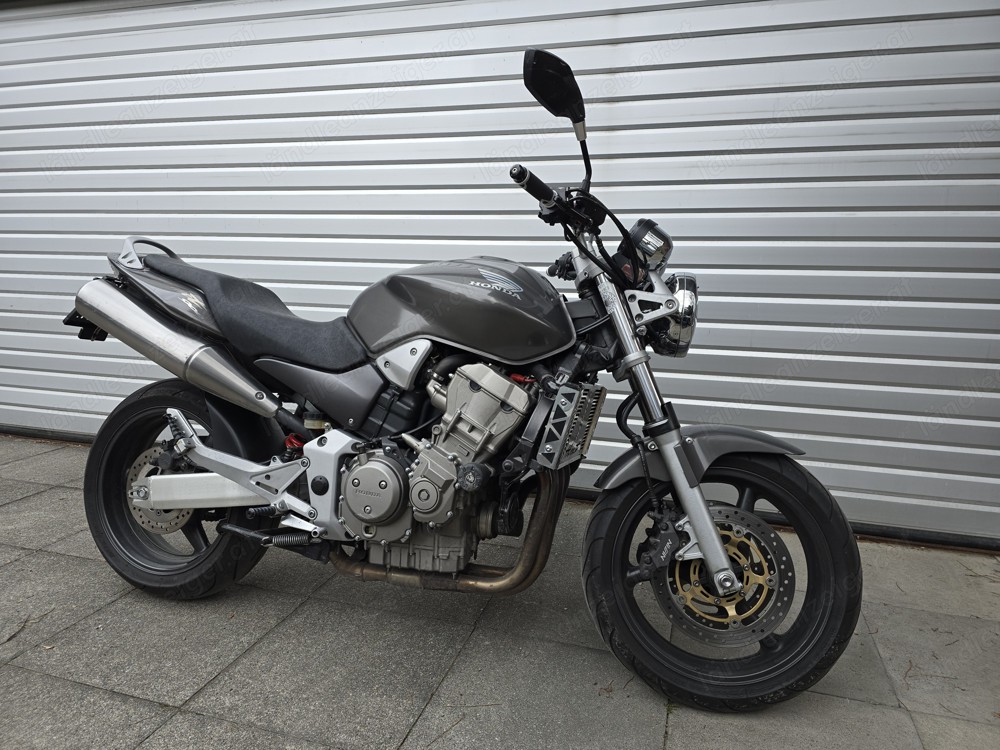 Honda Hornet 900