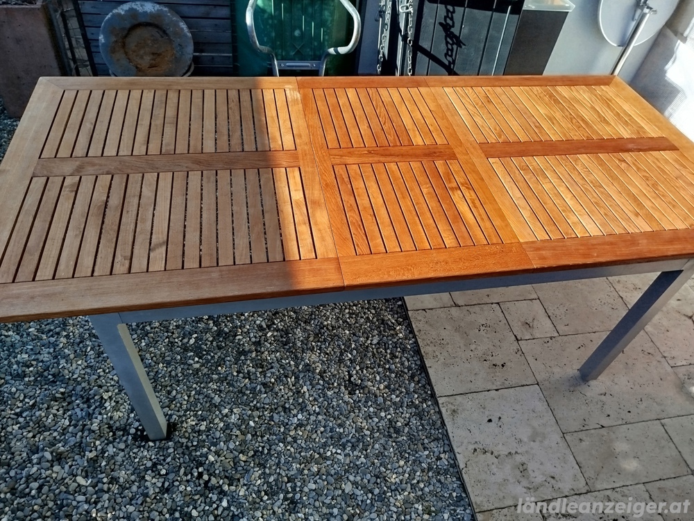 Gartentisch Alu &Teak und 2Hochlehner