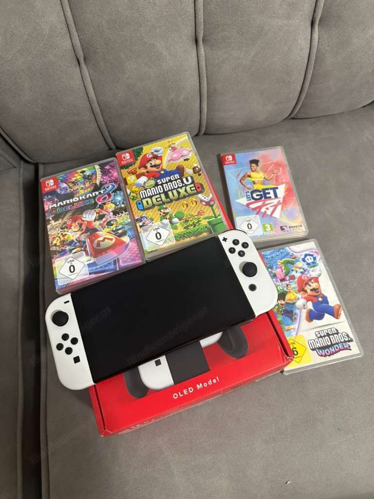 Nintendo Switch OLED