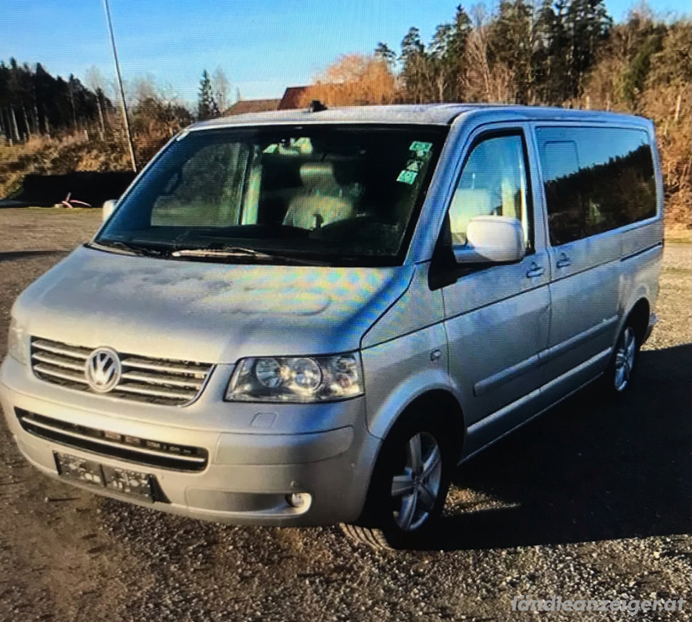 VW T5 Bj 05, Carvelle, 8 Plätze, AHK, Turbo def.