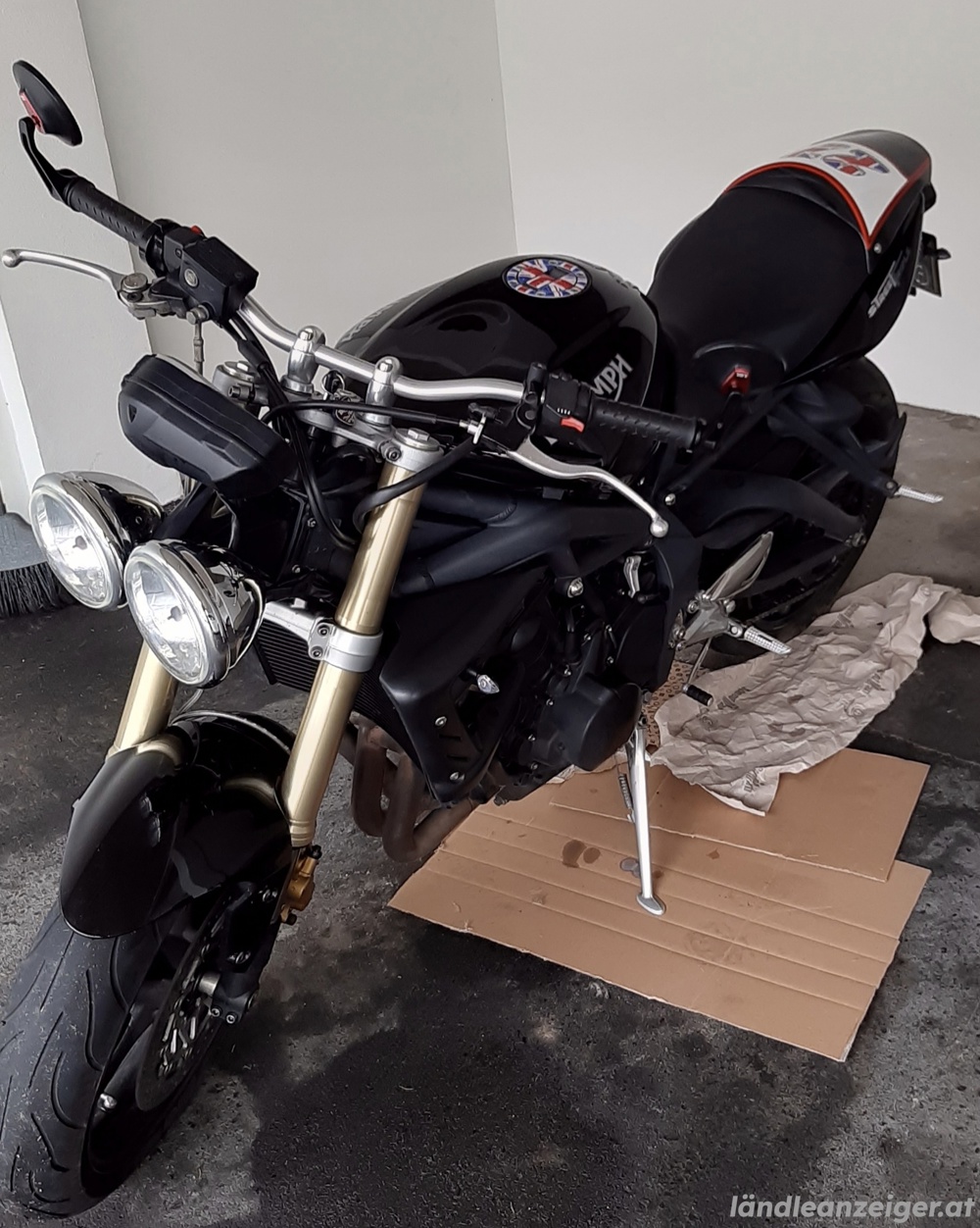 Triumph Street Triple 675