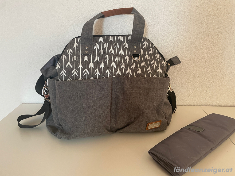 Wickeltasche mit Wickelunterlage