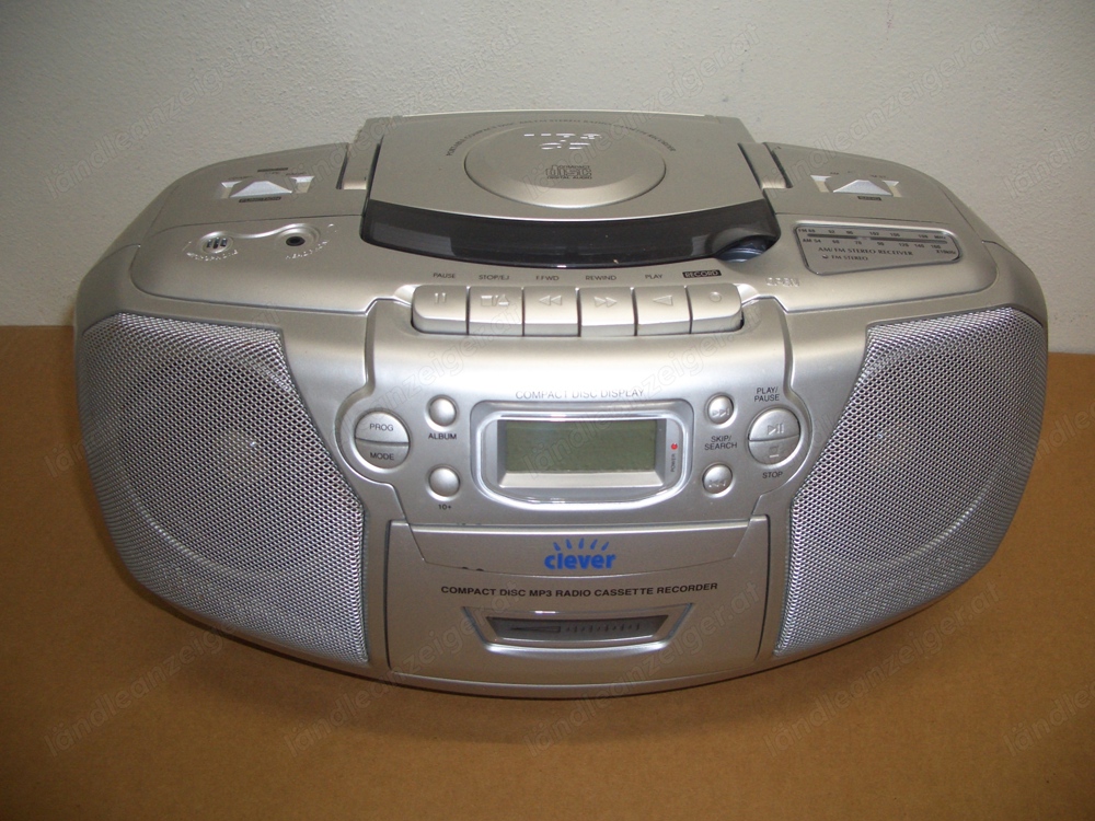 Radio, CD , und Kassettenrecorder