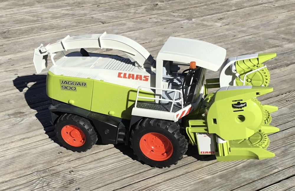 Bruder Claas Jaguar Feldhäcksler