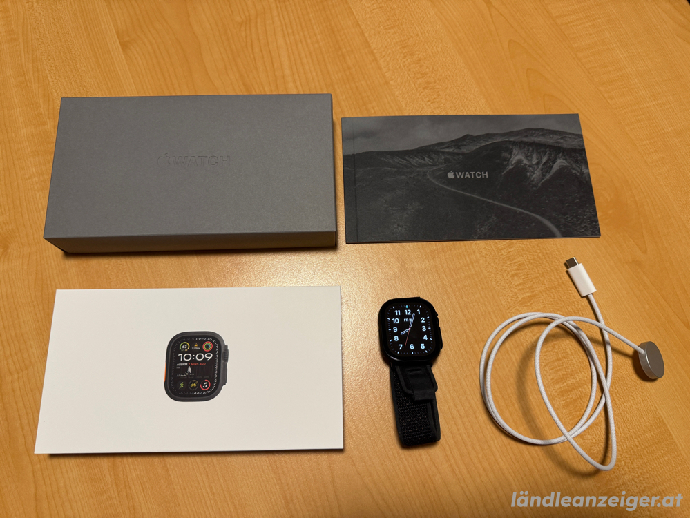 Apple Watch Ultra 2 49mm Black Titan