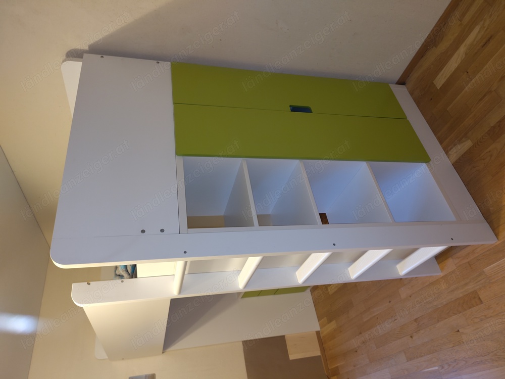 Ikea Hochbett mit Schreibtisch und Schrank