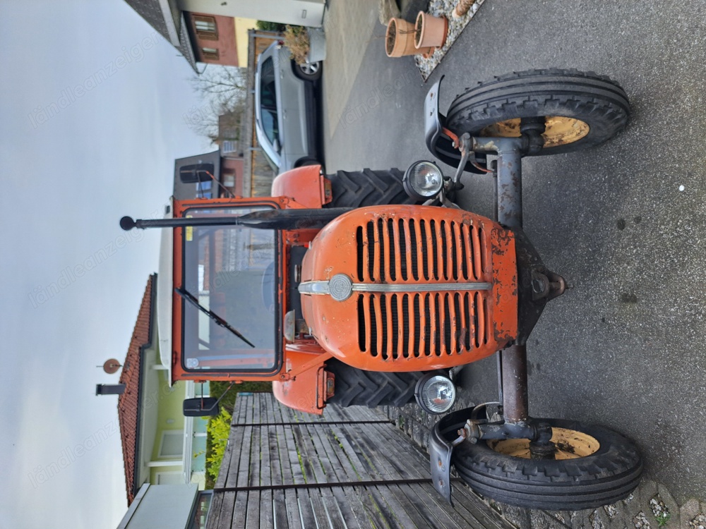 Steyr-Diesel-Traktor Typ 288 