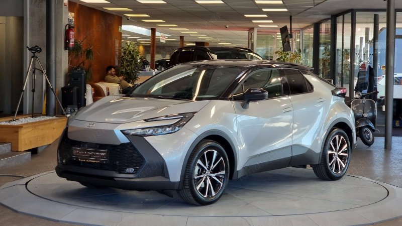 Toyota C-HR 1,8 Hybrid Monatlich ab: 300 