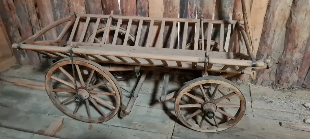 Alter Leiterwagen