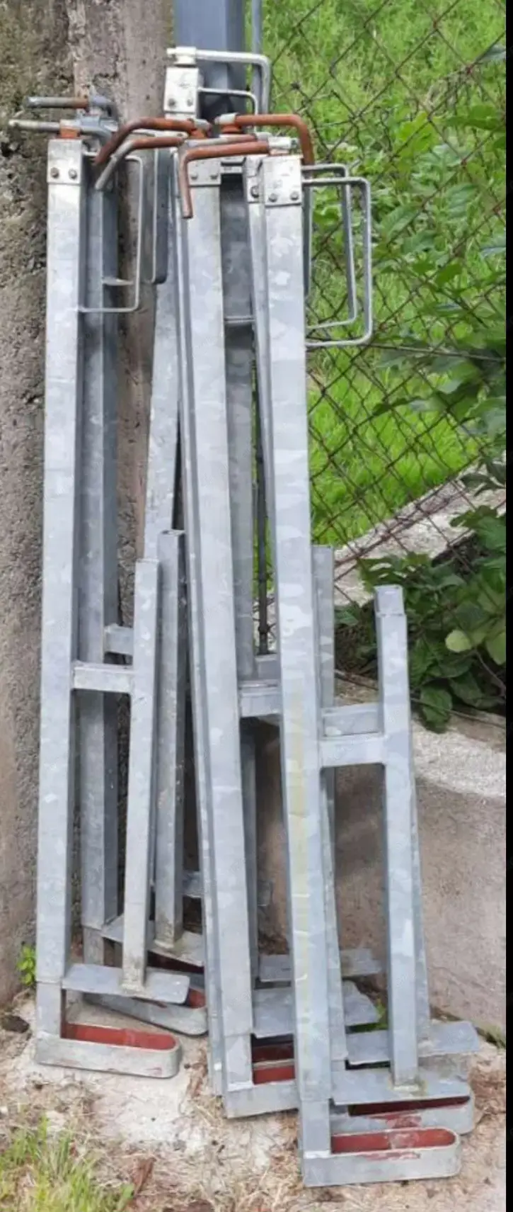 Universal schutzgeländerzwinge