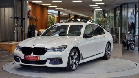 BMW 730