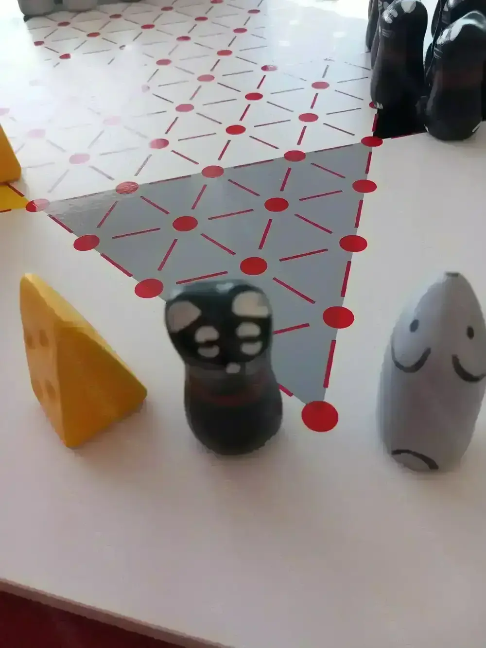 Halma Brettspiel aus Holz und Keramik