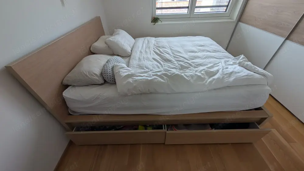 Ikea Malm Doppelbett mit 4 Laden und Lattenrost