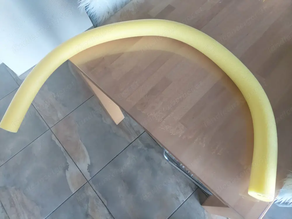 Ungbrauchte Schwimmhilfe Ungbrauchte Schwimmhilfe