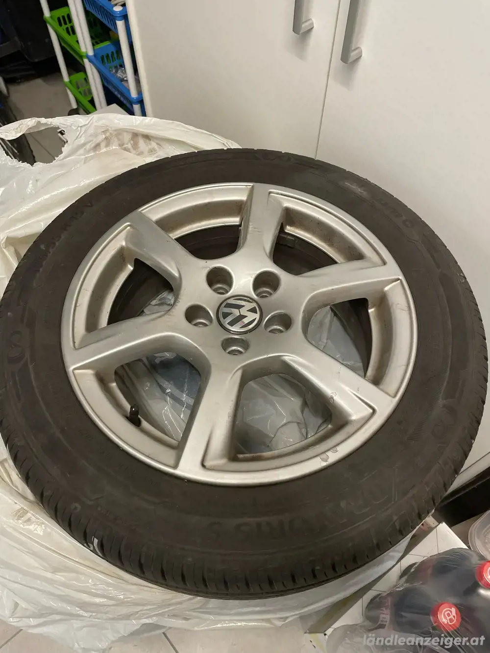 Sommerreifen 195 55 R15 auf VW Alufelgen   Borbet MED   4 Stück