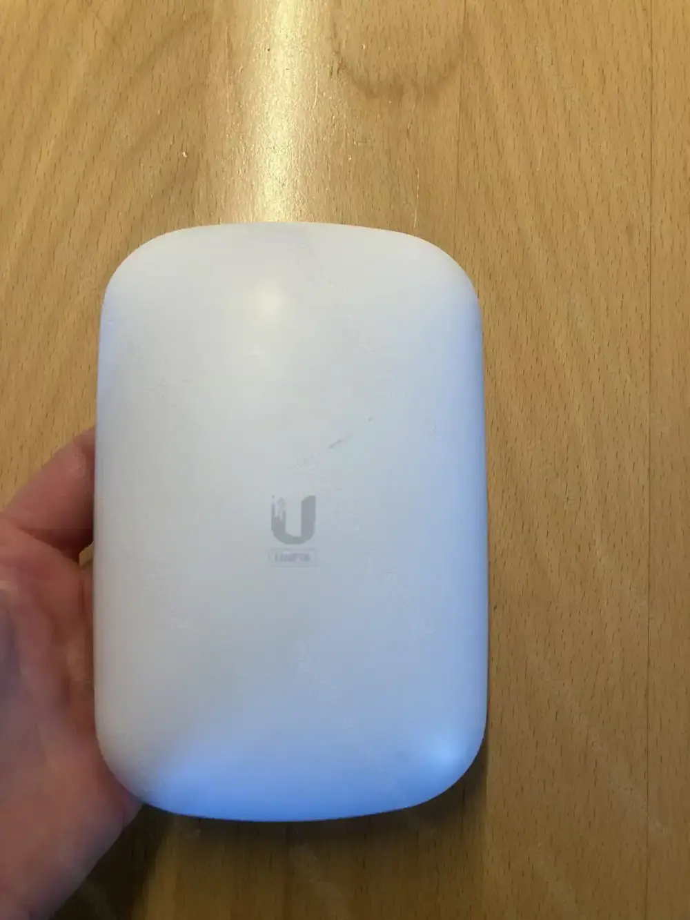 Ubiquiti UniFi U6-Extender Ubiquiti UniFi U6-Extender