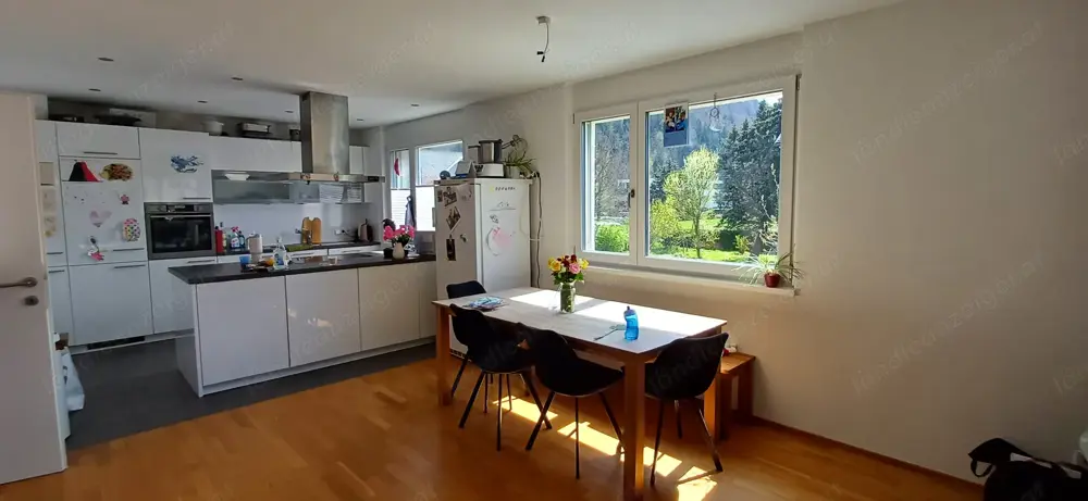 Gisingen - Penthousewohnung in sonniger Lage zu verkaufen