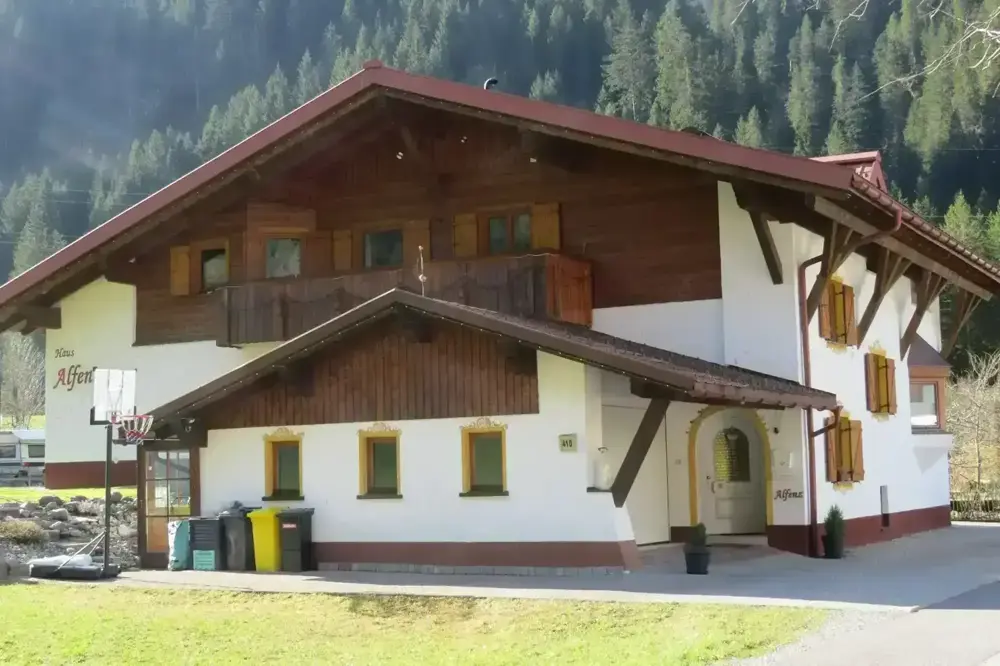 komfortable 4 Zimmerwohnung in Klösterle zu vermieten 