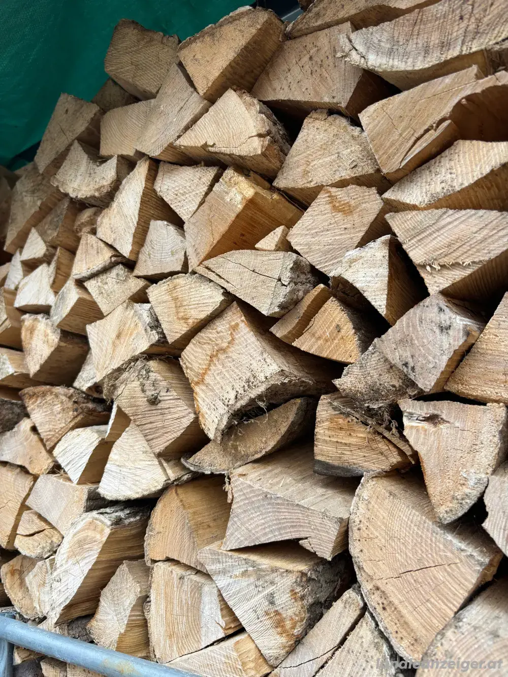 Brennholz zu verkaufen